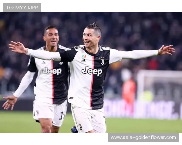 帕尔马vs尤文图斯中场休息,主队防守顽强